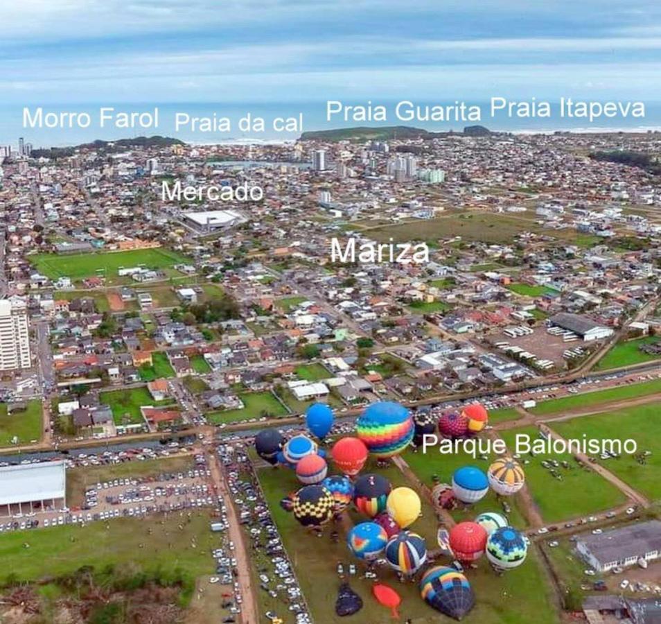CASA completa em TORRES-RS - O MELHOR CUSTO BENEFICIO na mais bela praia Gaúcha - Cozinha - Banheiro - Ar condicionado - Smart TV 32 Android Apps Youtube - Netflix - Prime Vídeo e Wi-Fi - Estacionamento - Acomoda até 10 pessoas - Anfitriã Superhost n Villa Exterior foto