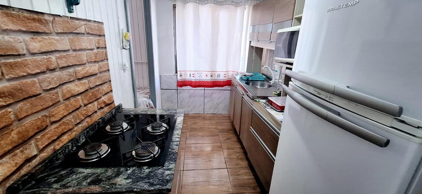 CASA completa em TORRES-RS - O MELHOR CUSTO BENEFICIO na mais bela praia Gaúcha - Cozinha - Banheiro - Ar condicionado - Smart TV 32 Android Apps Youtube - Netflix - Prime Vídeo e Wi-Fi - Estacionamento - Acomoda até 10 pessoas - Anfitriã Superhost n Villa Exterior foto